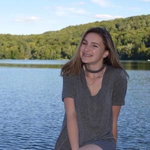 Meet your Posher, Joannie